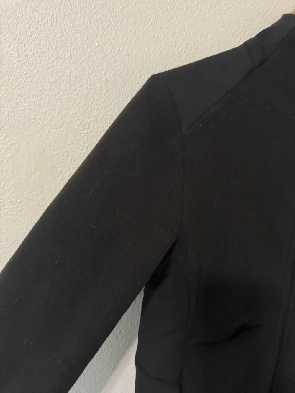 Figs On-Shift Fleece Jacket Black Full Zipper Primaloft Slim Fit Clinic X-Small